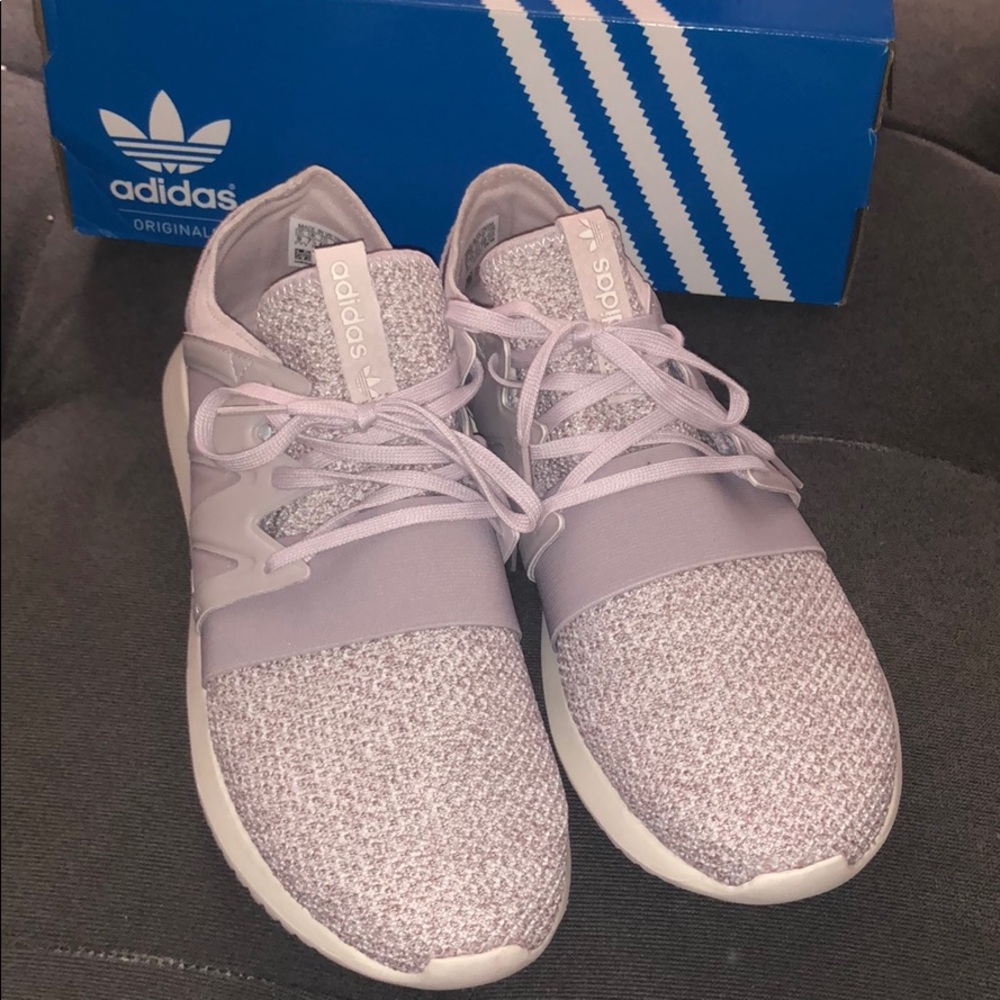 NEW Adidas Tubular shoes